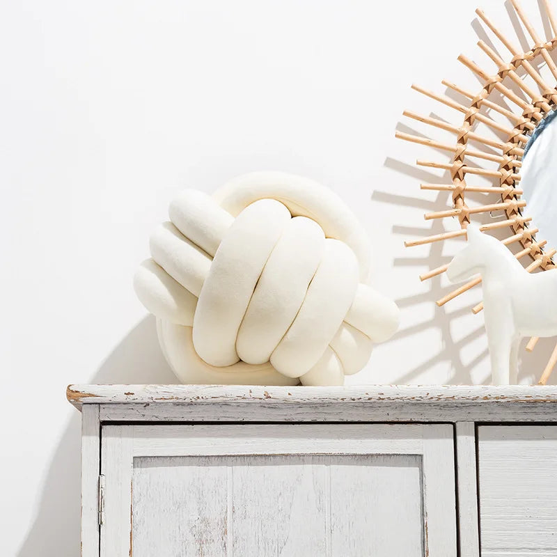 1 Coussin Boule Nœud Design – Décoratif Moderne en Velours