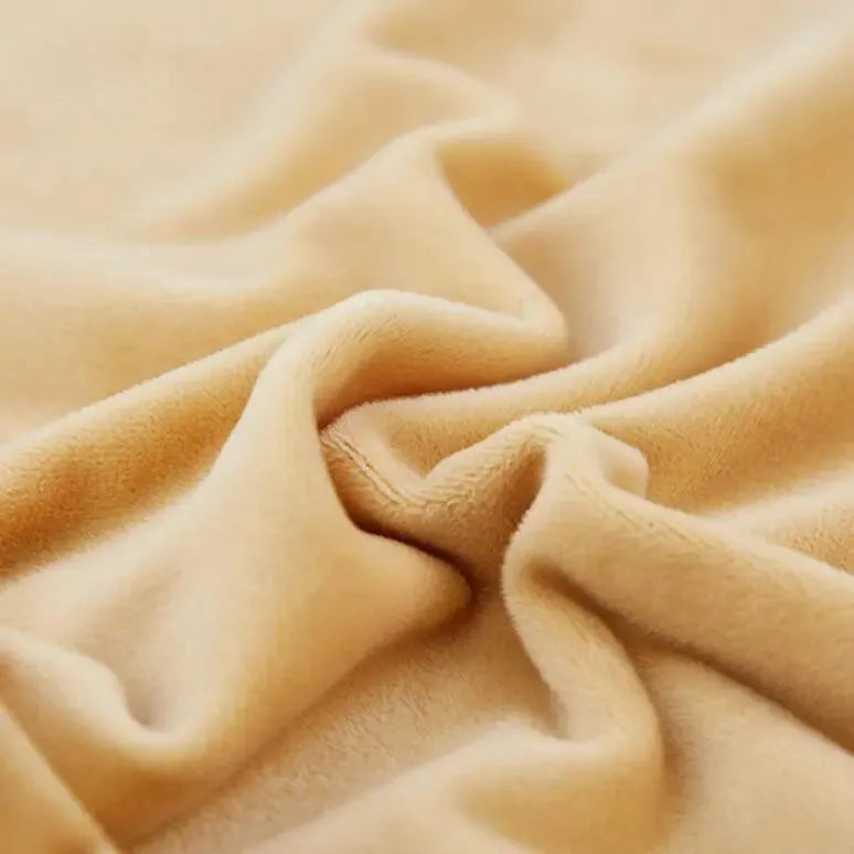 housse-de-coussin-en-velours-beige – La Maison de la Housse