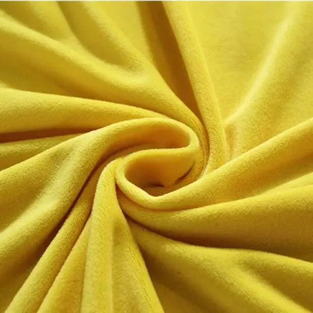 housse-de-coussin-en-velours-jaune – La Maison de la Housse