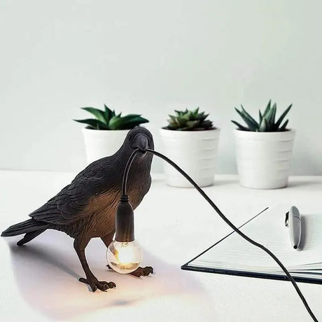 lampe-design-corbeau – La Maison de la Housse