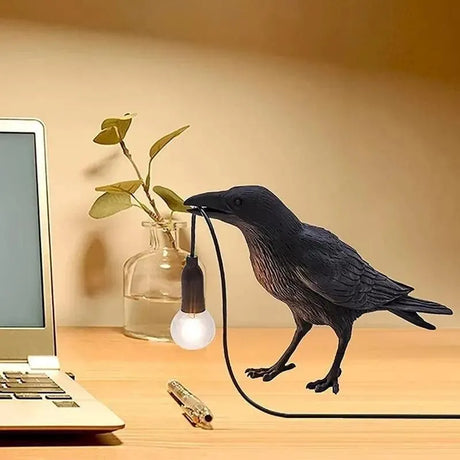 lampe-design-corbeau – La Maison de la Housse